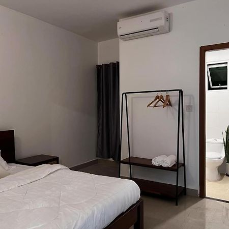 D32 Homestay Near Airport Behind Brown Coffee Airport พนมเปญ ภายนอก รูปภาพ